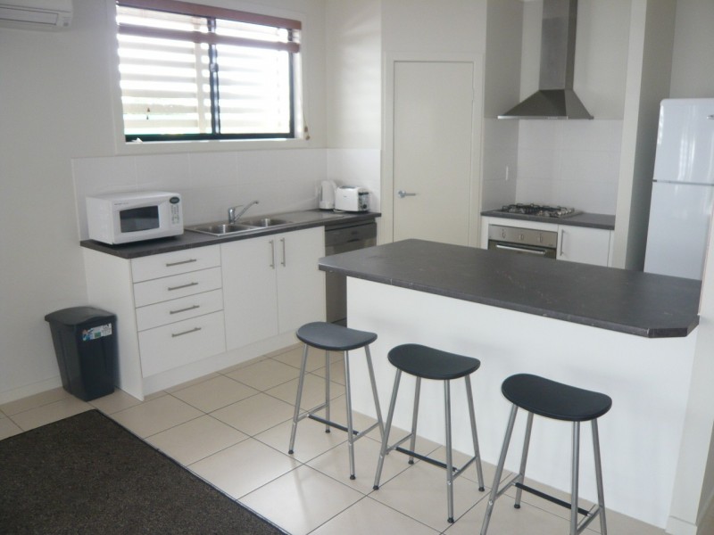 2 Woodland St cnr Waterworks Rd, Ashgrove QLD 4060