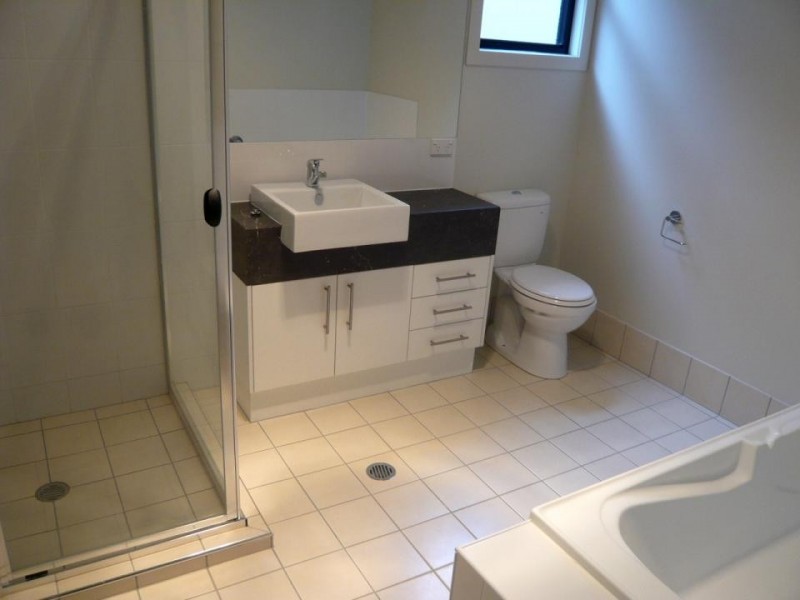 2 Woodland St cnr Waterworks Rd, Ashgrove QLD 4060