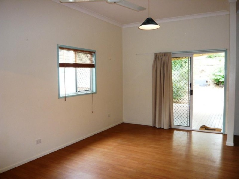 4 Gray Street, Red Hill QLD 4059