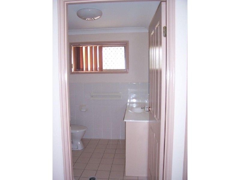 77  McPherson Road, Sinnamon Park QLD 4073