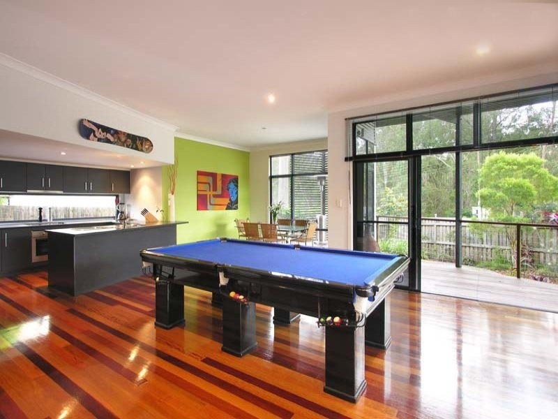 13 Lomandra Place, Chapel Hill QLD 4069