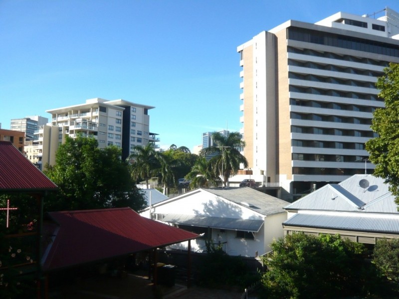 21b Twine St, Spring Hill QLD 4000