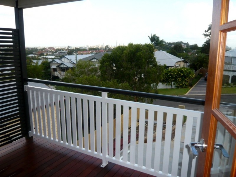 29  Newton St cnr Wilston St, Grange QLD 4051