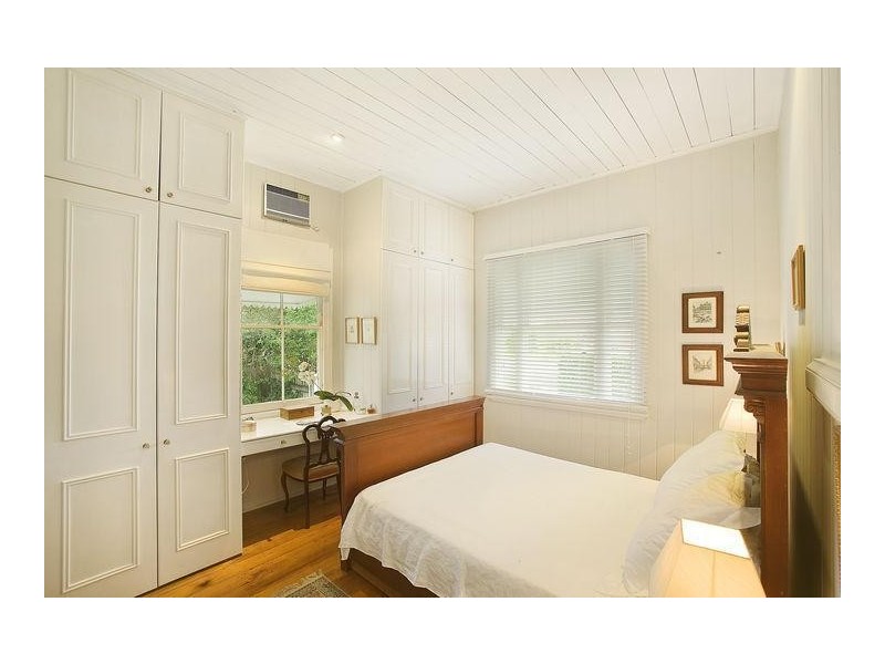 83 Kent Road, Wooloowin QLD 4030
