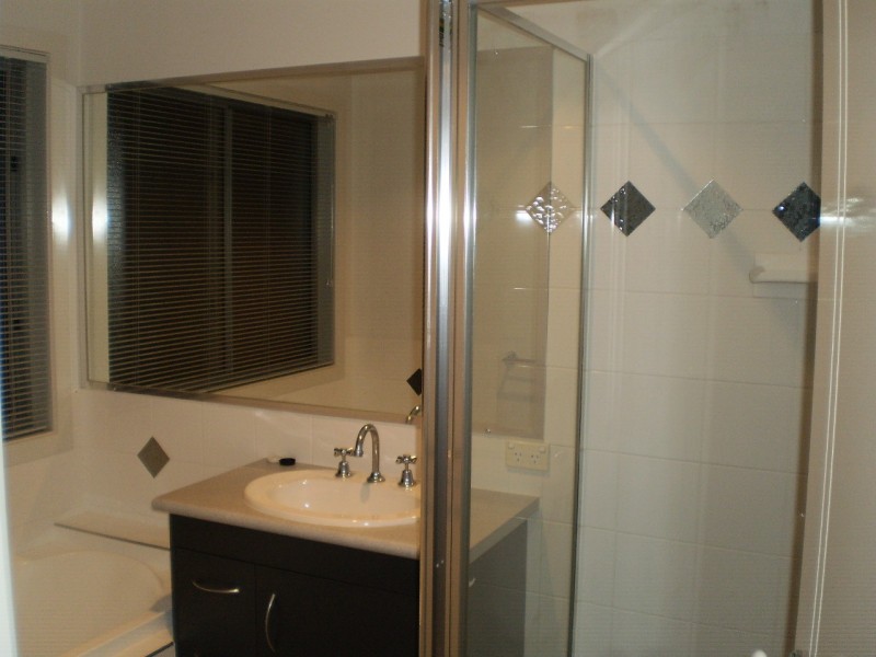 10 Merle Court, Birkdale QLD 4159