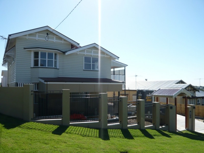 29 Newton St cnr Wilston St, Grange QLD 4051