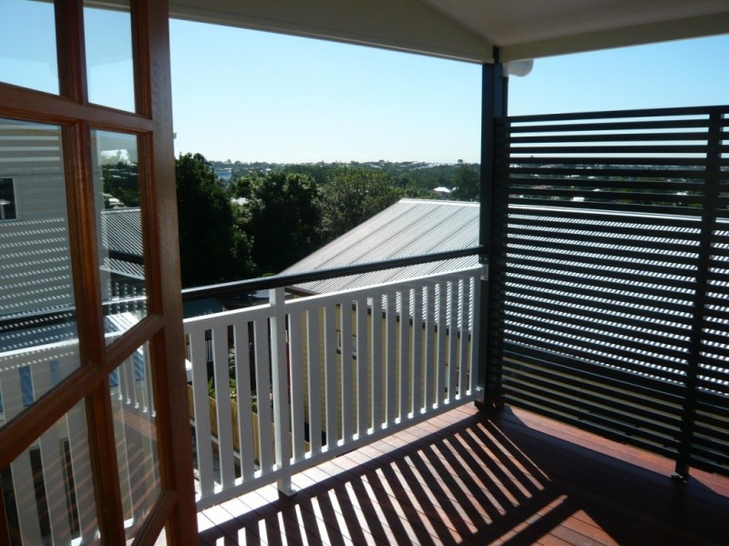 29 Newton St cnr Wilston St, Grange QLD 4051