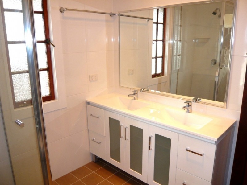 Greenslopes QLD 4120