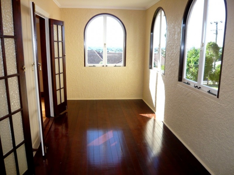 Greenslopes QLD 4120