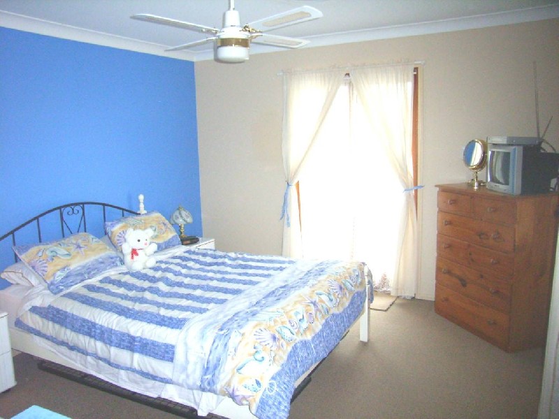 12 Yeronga Street, Yeronga QLD 4104