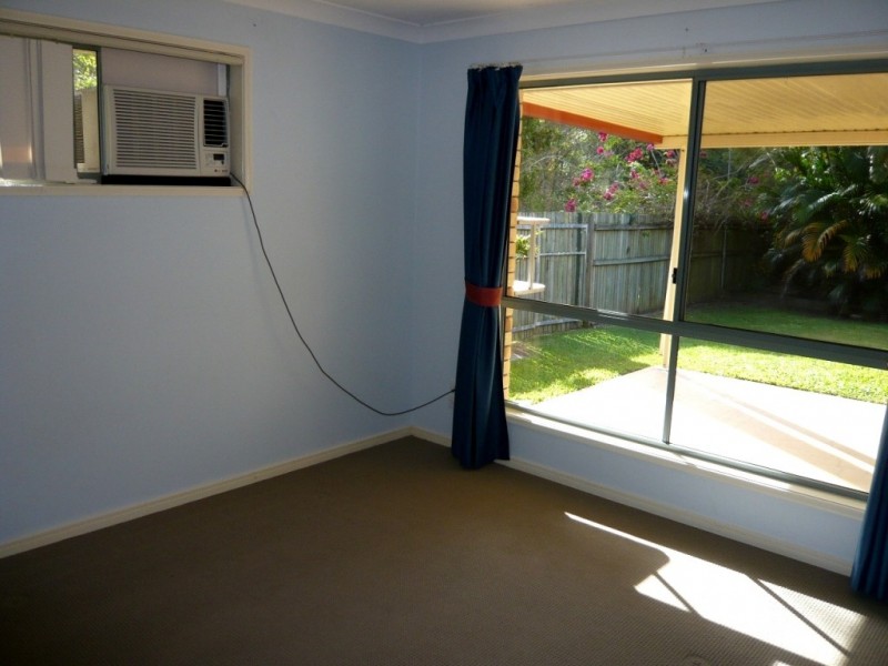 10 Cowell Drive, Burleigh Heads QLD 4220