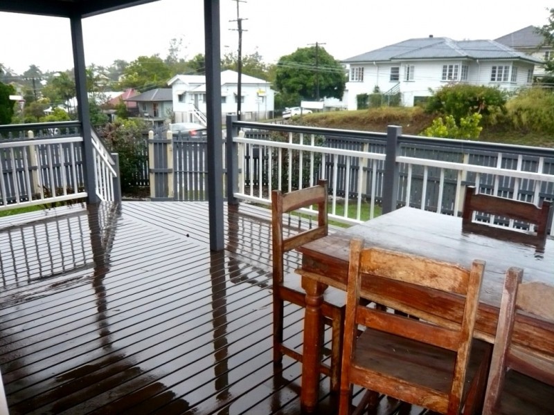 167 Arthur Tce cnr Jason St, Red Hill QLD 4059