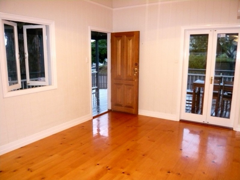 167 Arthur Tce cnr Jason St, Red Hill QLD 4059