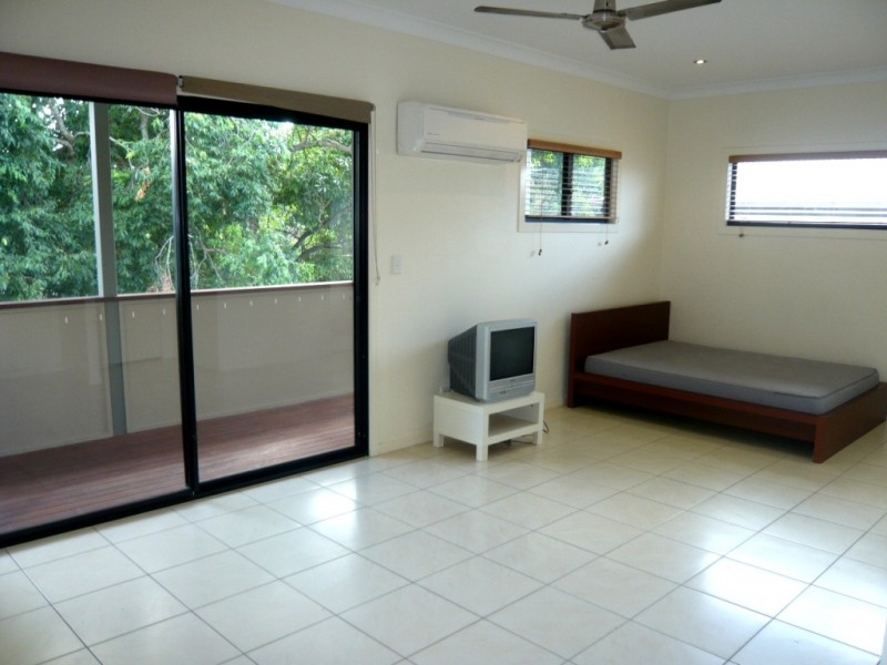 7 Woodland St, Ashgrove QLD 4060