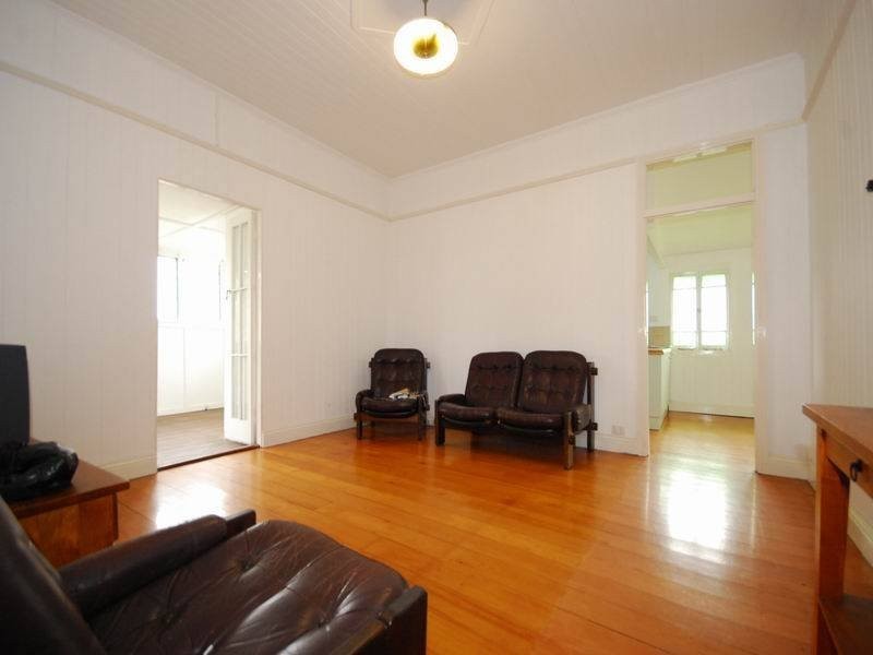 6 Annie St, Windsor QLD 4030