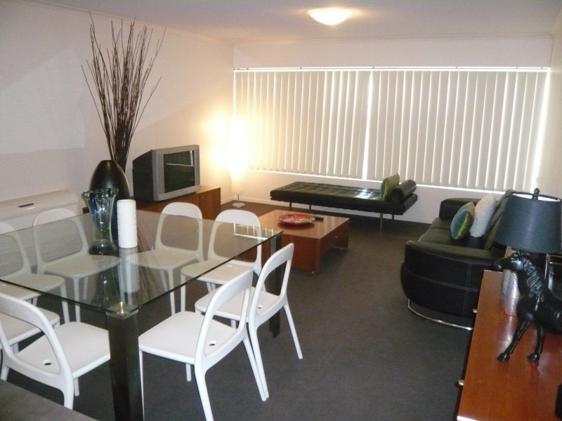 2 Berwick Street, Fortitude Valley QLD 4006