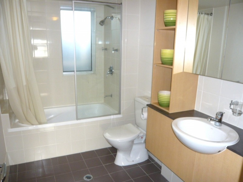 2 Berwick Street, Fortitude Valley QLD 4006