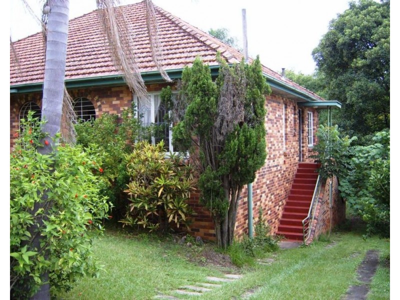 2/112 Central Ave, St Lucia QLD 4067