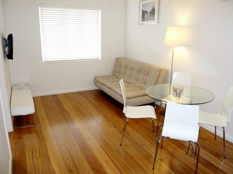 3 Grattan Street, Woolloongabba QLD 4102