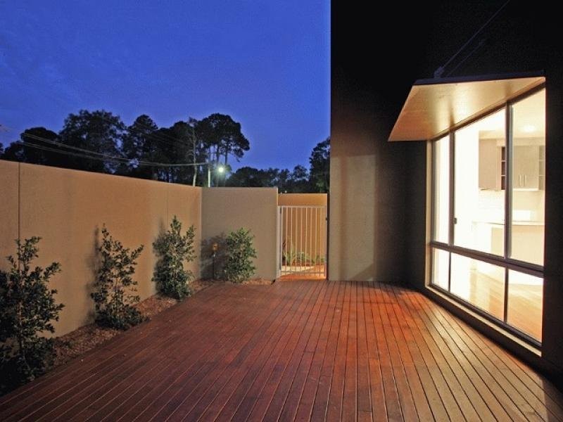 1/11 Wattle Ave, Bongaree QLD 4507