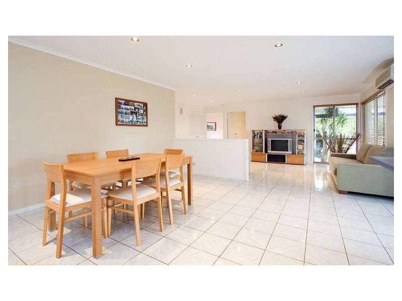 5 Toorie Crt, Albany Creek QLD 4035