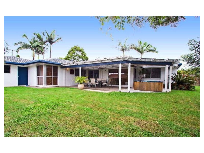 5 Toorie Crt, Albany Creek QLD 4035