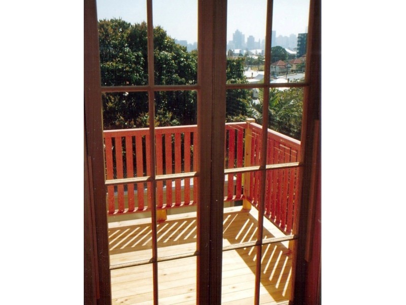 19 Whynot St, West End QLD 4101