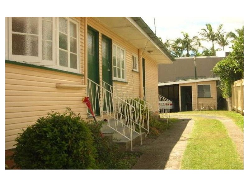 11 Katrine St, Highgate Hill QLD 4101