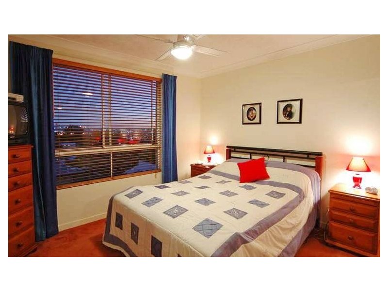 10/106 Bonney Ave cnr Bellevue Tce, Clayfield QLD 4011