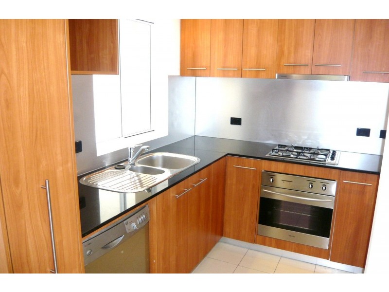 10/106 Bonney Ave cnr Bellevue Tce, Clayfield QLD 4011