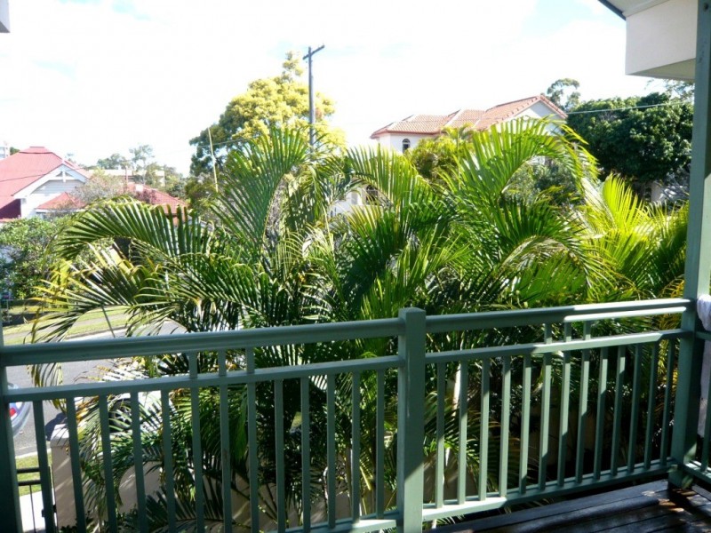 19 Aldridge St, Auchenflower QLD 4066