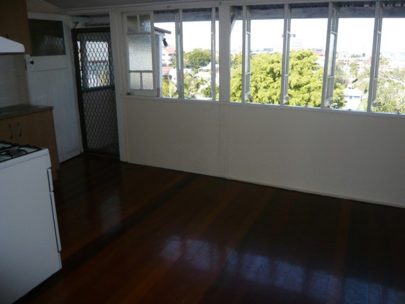 44 Mountjoy St, Petrie Terrace QLD 4000