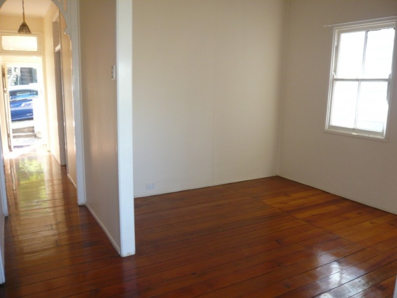 44 Mountjoy St, Petrie Terrace QLD 4000