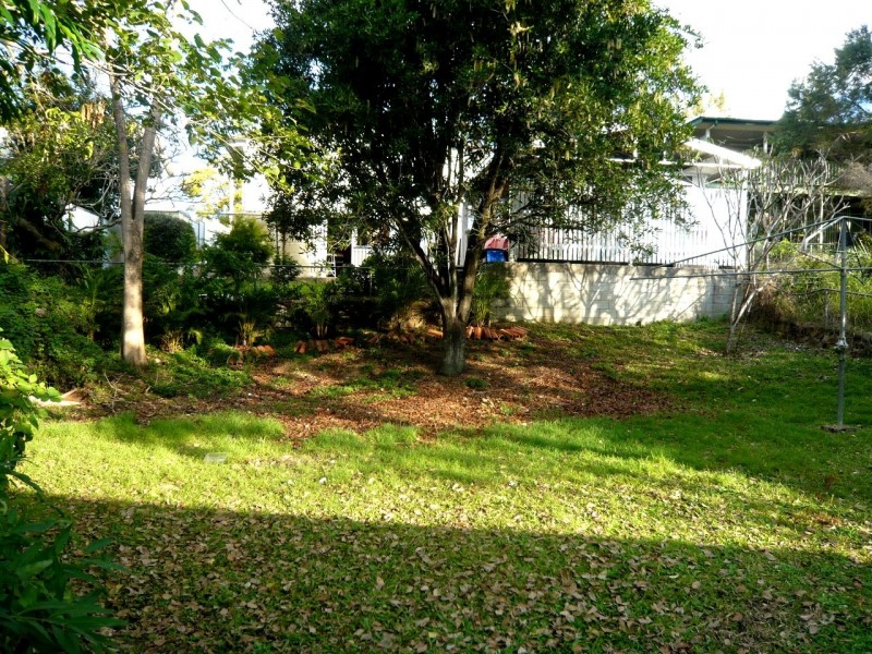 68 Fawkner Street, Chapel Hill QLD 4069