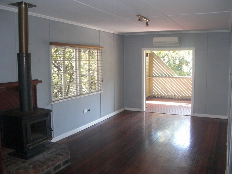 68 Fawkner Street, Chapel Hill QLD 4069