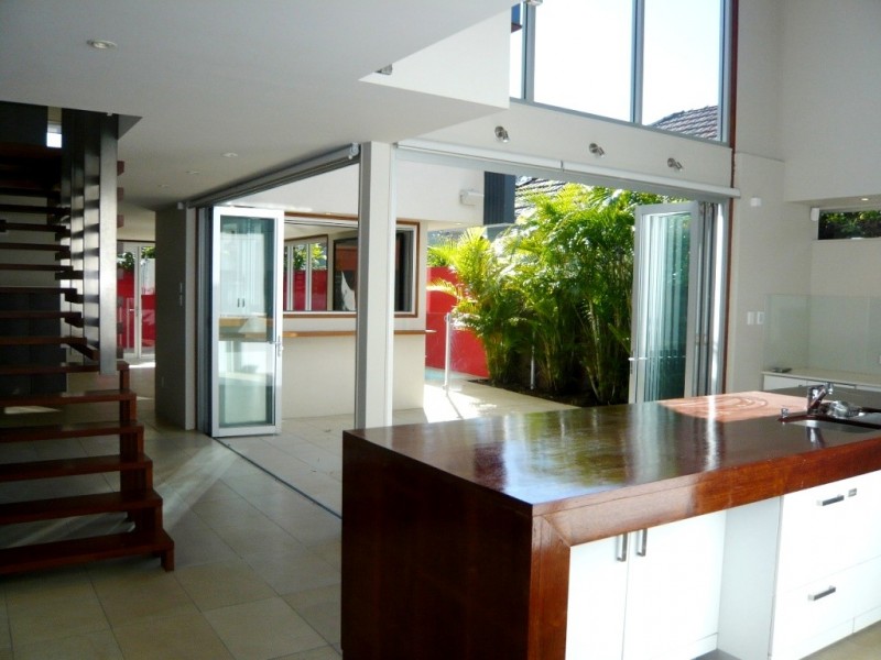 22 Perry Street, Hamilton QLD 4007