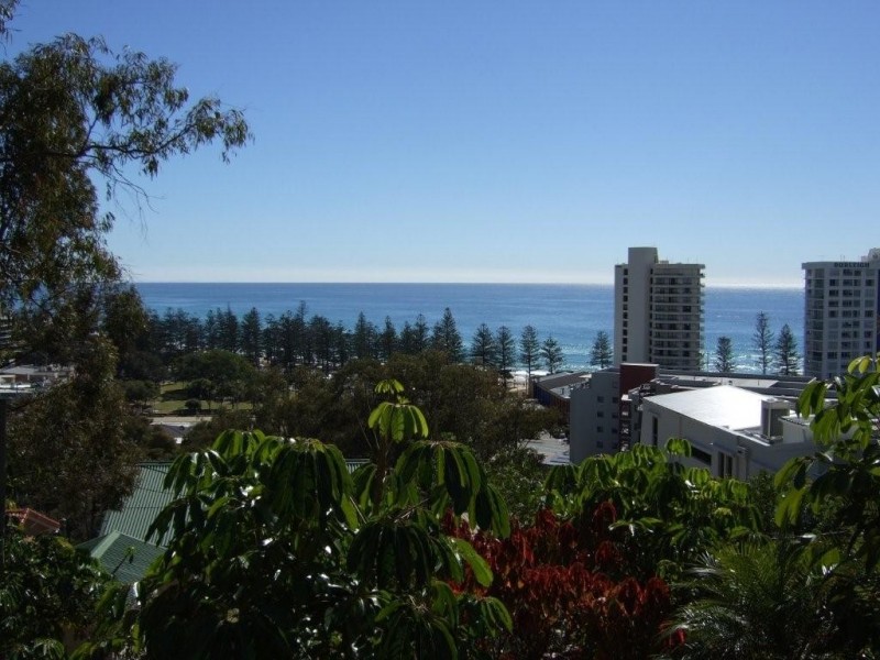 22 Brake St, Burleigh Heads QLD 4220