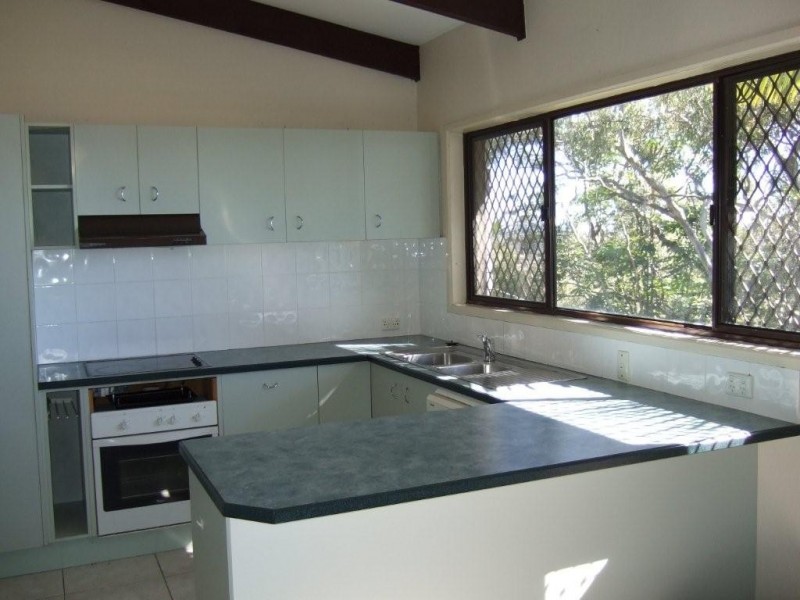 22 Brake St, Burleigh Heads QLD 4220