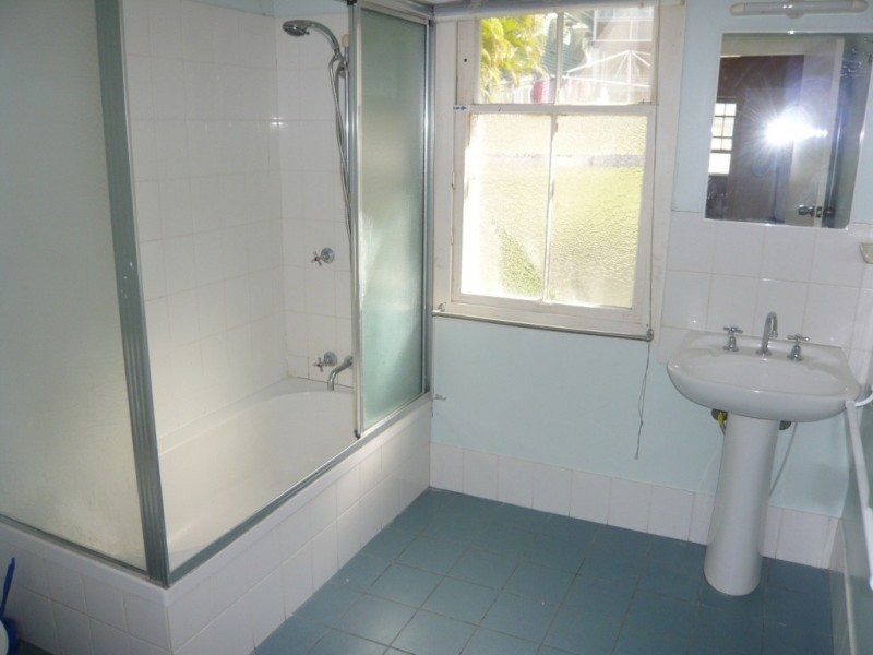 32 Thorne St, Windsor QLD 4030