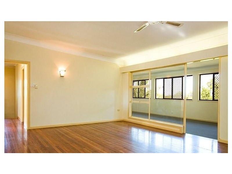 854 South Pine Rd, Everton Park QLD 4053