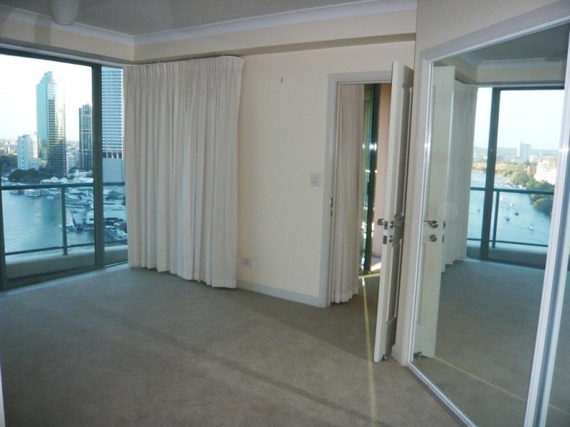 35 Howard St, Brisbane QLD 4000