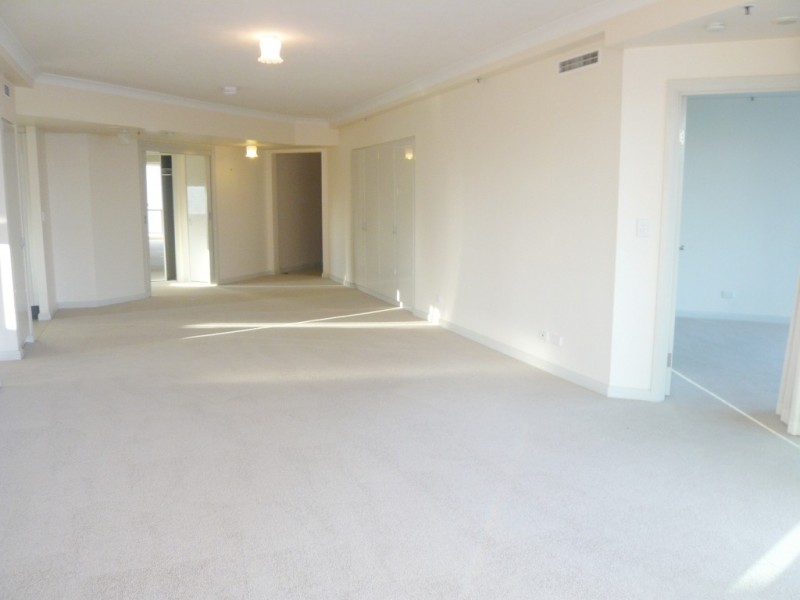 35 Howard St, Brisbane QLD 4000