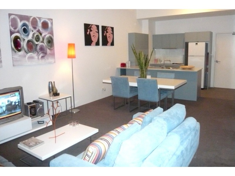 9 Chester St cnr Ella St, Teneriffe QLD 4005