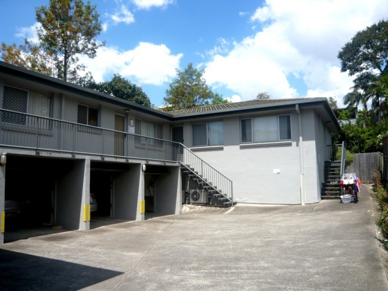 98 Butterfield Street, Herston QLD 4006