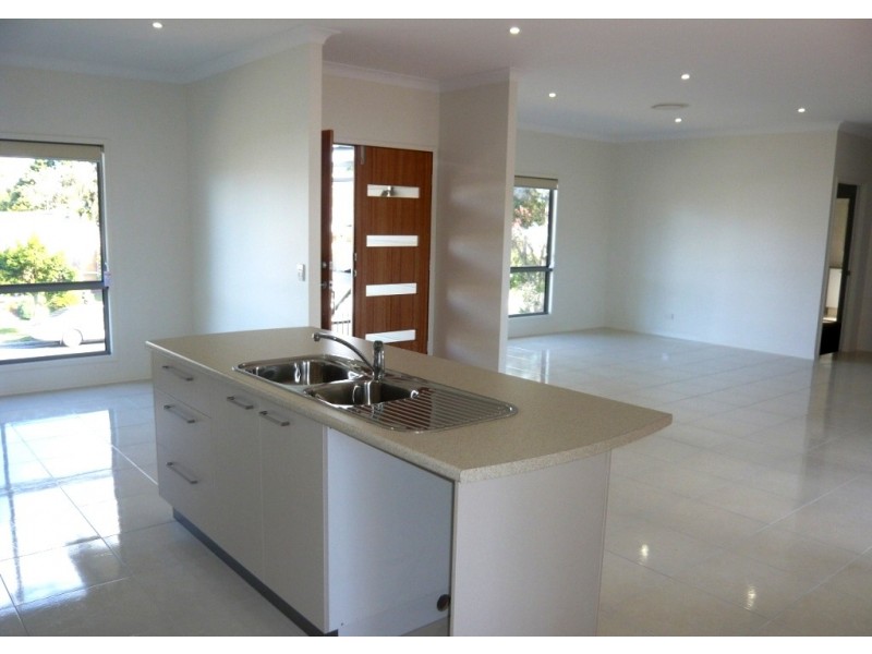 45 Esker St, Eagle Farm QLD 4009