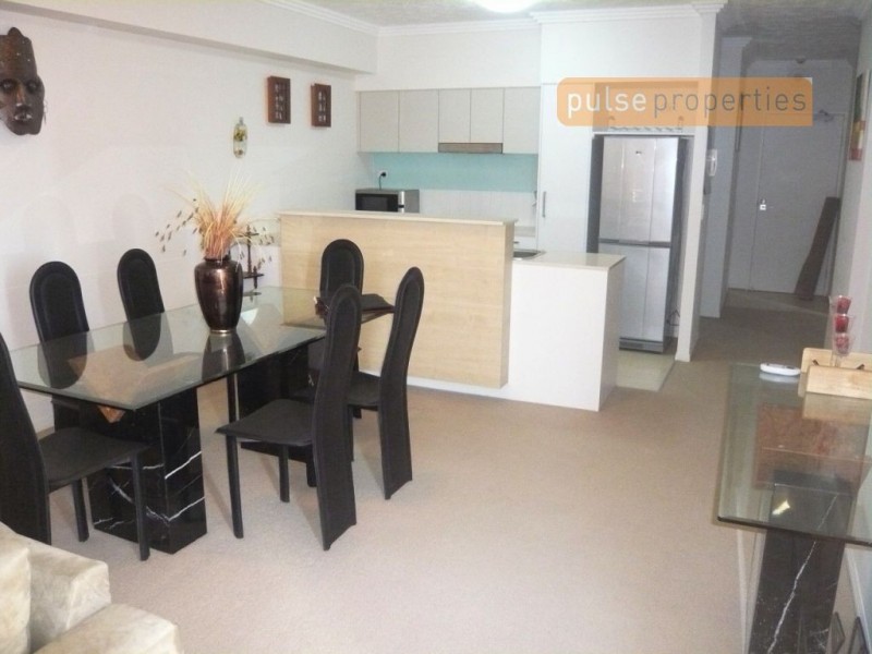 114/8 Gibbon St, Woolloongabba QLD 4102