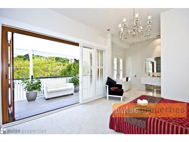 44 Gresham Street, East Brisbane QLD 4169