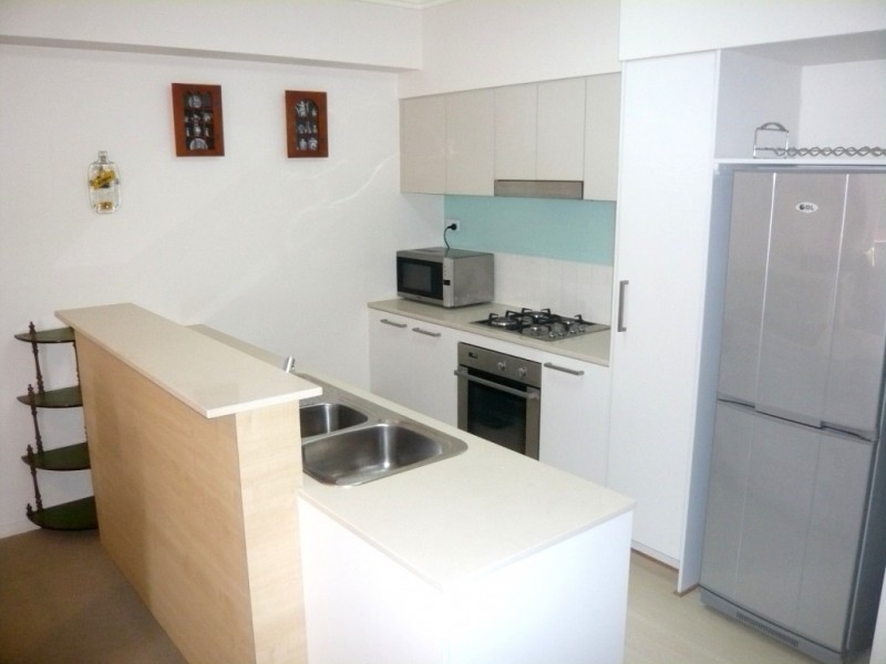 114/8 Gibbon St, Woolloongabba QLD 4102