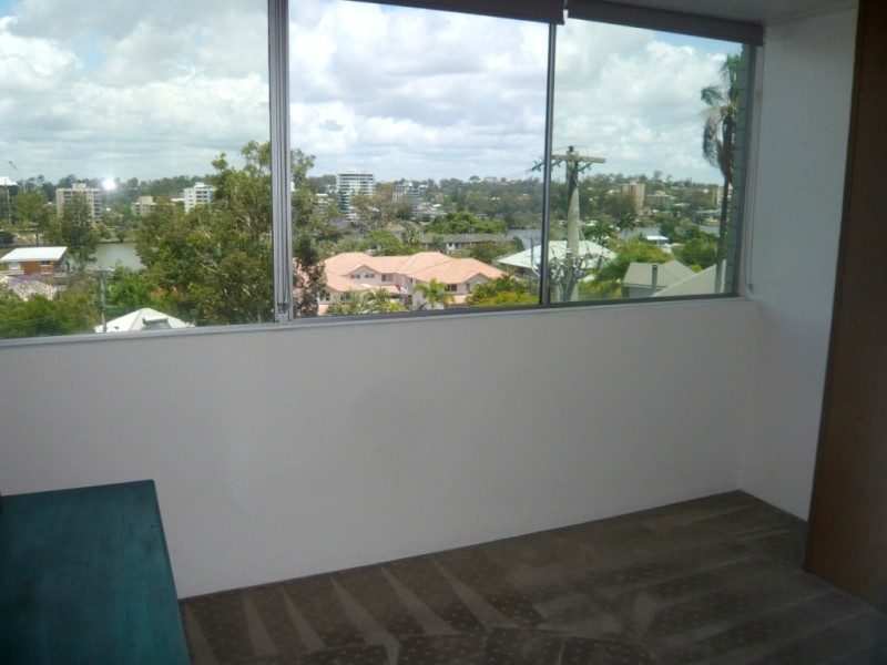 4/8 Doris St, West End QLD 4101