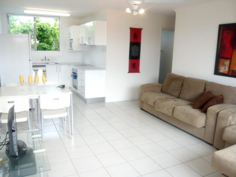 3 Heath St, East Brisbane QLD 4169